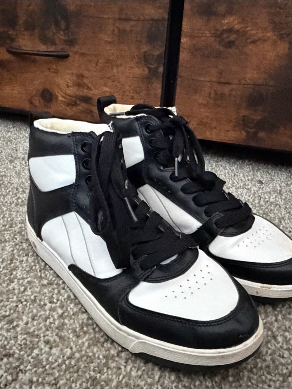 H&M Black and White high top sneakers- women’s 9